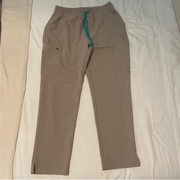 FIGS Limited Edition Boulder High Waisted Yola Scrub Pants - Picture 2 of 4